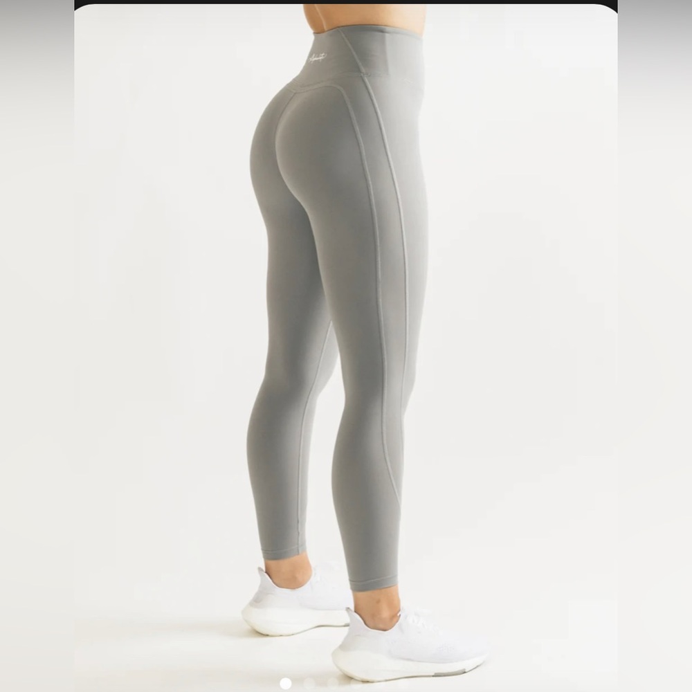 Alphalete Pulse Surge BNWT
